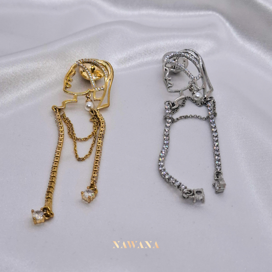 Enamel Pin Lady with a Pearl