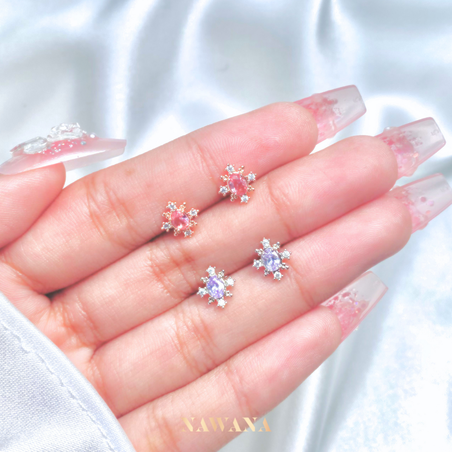 Coquette Studs (코쿠엩테)