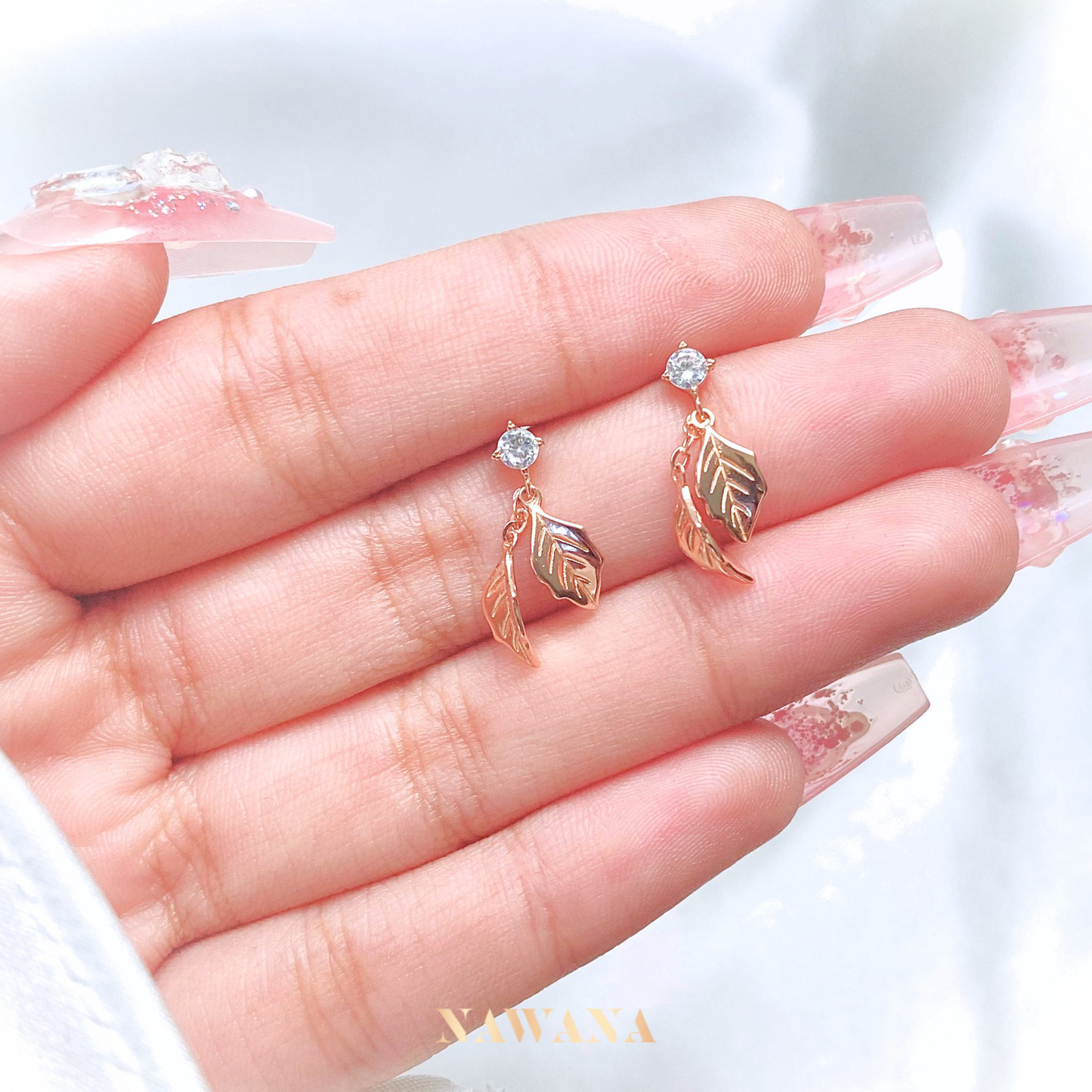 Dangly Leaf Studs (덴마크 잎)