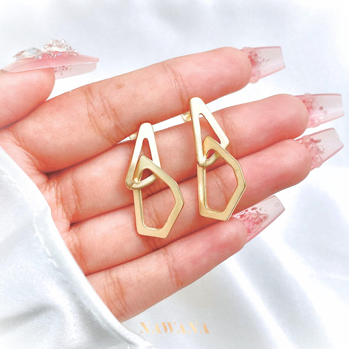 Pascal Earring (파세칼)