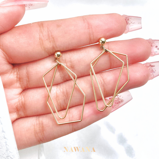 Zephyra Earring (제피라)