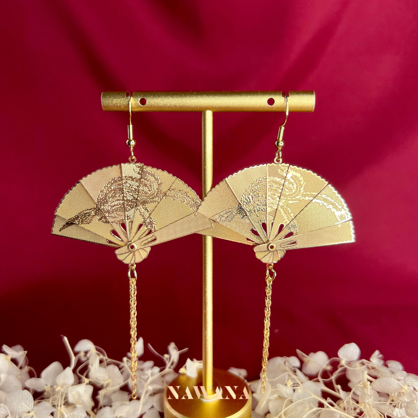 Retractable Golden Phoenix Fan Earring (피닉스 팬)