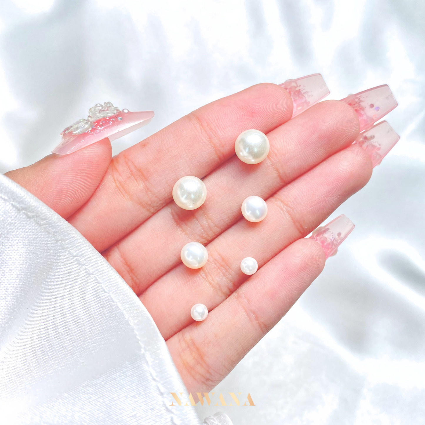 Pearl Studs (펄)