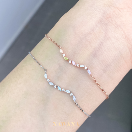 Livia Bracelet (๋ฆฌ๋น์)